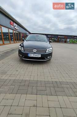 Volkswagen Passat 2011 Volkswagen Passat 2011