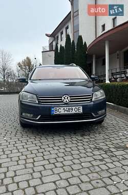 Volkswagen Passat 2011