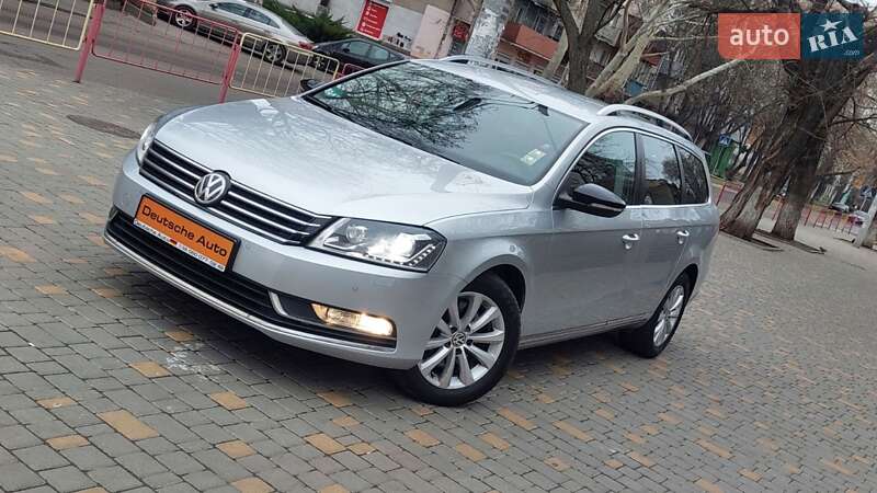 Универсал Volkswagen Passat 2015 в Одессе