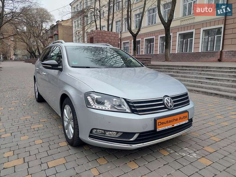 Универсал Volkswagen Passat 2015 в Одессе