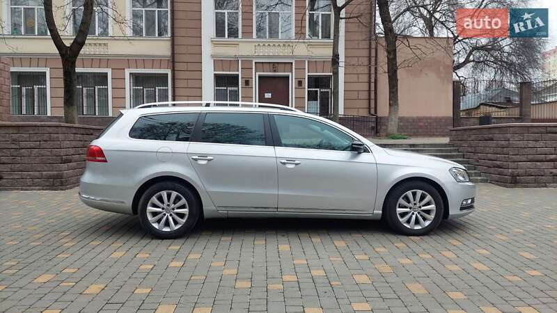Универсал Volkswagen Passat 2015 в Одессе