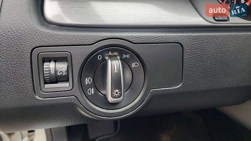 Универсал Volkswagen Passat 2015 в Одессе