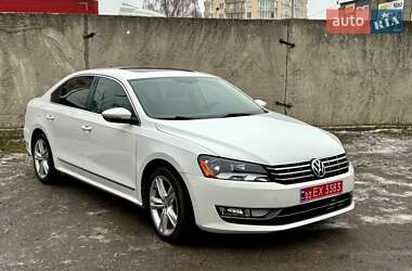 Седан Volkswagen Passat 2012 в Тернополі