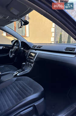 Универсал Volkswagen Passat 2012 в Косове