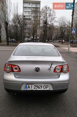 Седан Volkswagen Passat 2006 в Белой Церкви