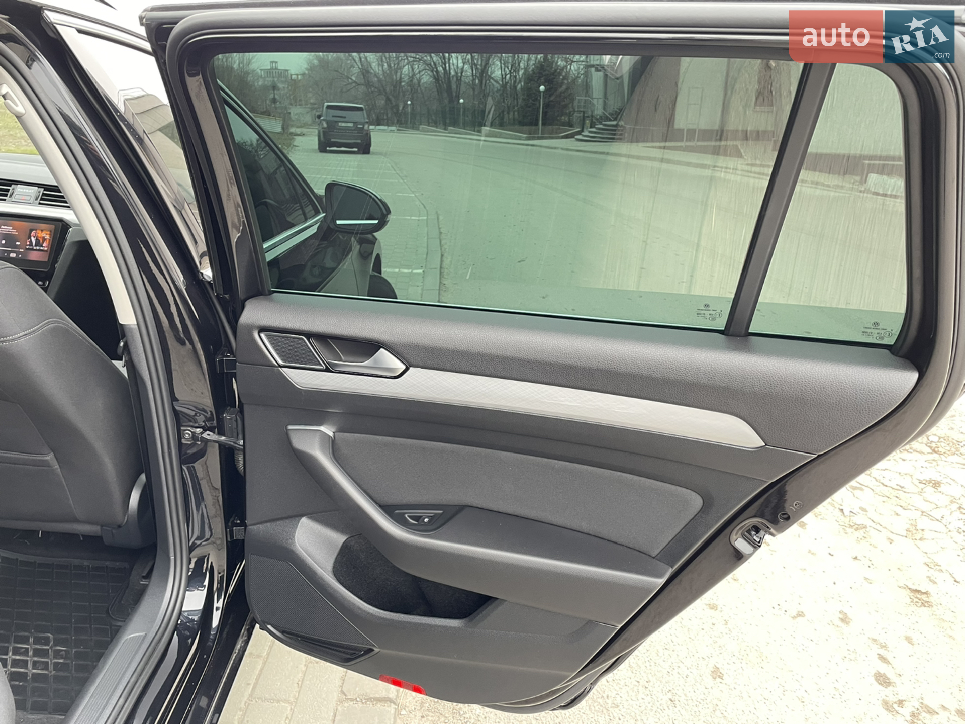 2019 Volkswagen Passat - мініатюра 27