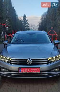 Volkswagen Passat 2020