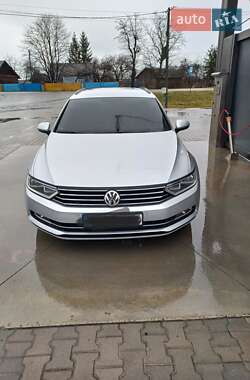 Volkswagen Passat 2015