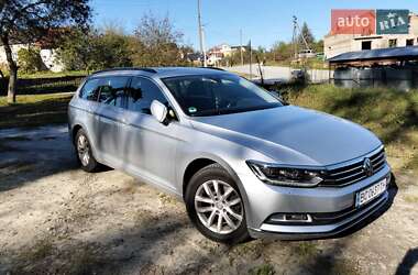 Универсал Volkswagen Passat 2019 в Львове