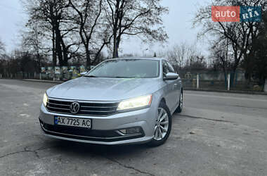 Седан Volkswagen Passat 2016 в Харькове