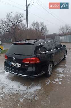 Універсал Volkswagen Passat 2011 в Товсте