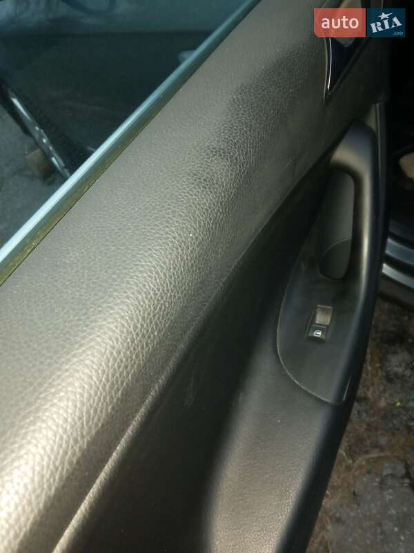 Универсал Volkswagen Passat 2006 в Полтаве