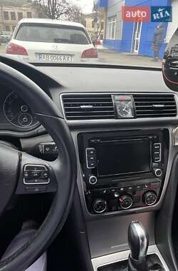 Седан Volkswagen Passat 2014 в Вінниці