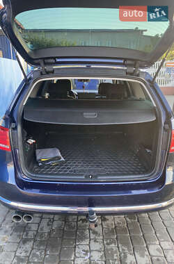 Универсал Volkswagen Passat 2011 в 
