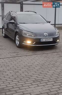 Volkswagen Passat 2011