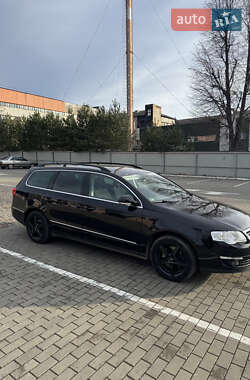 Універсал Volkswagen Passat 2010 в Луцьку