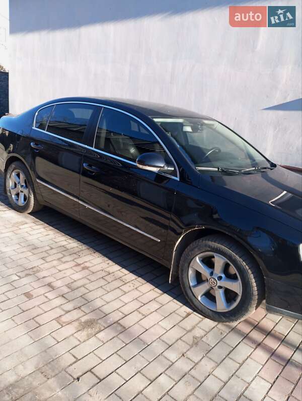 Седан Volkswagen Passat 2008 в Хмельницком