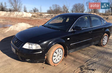 Седан Volkswagen Passat 2001 в Кропивницком