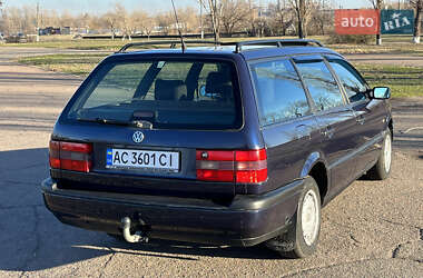 Универсал Volkswagen Passat 1996 в Каменском