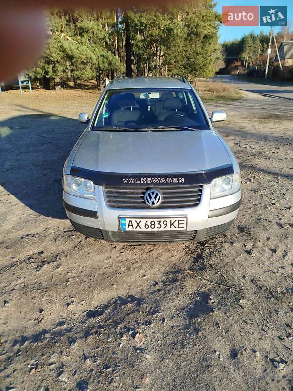 Универсал Volkswagen Passat 2000 в Харькове