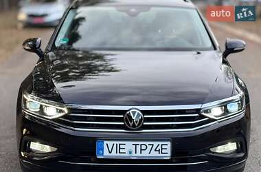 Універсал Volkswagen Passat 2021 в Бучі