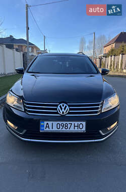 Універсал Volkswagen Passat 2011 в Києві