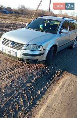 Універсал Volkswagen Passat 2003 в Ічні