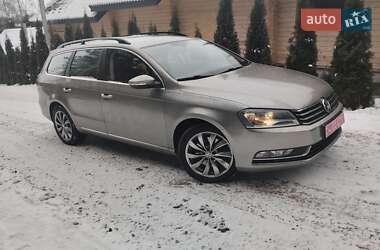 Універсал Volkswagen Passat 2012 в Стрию