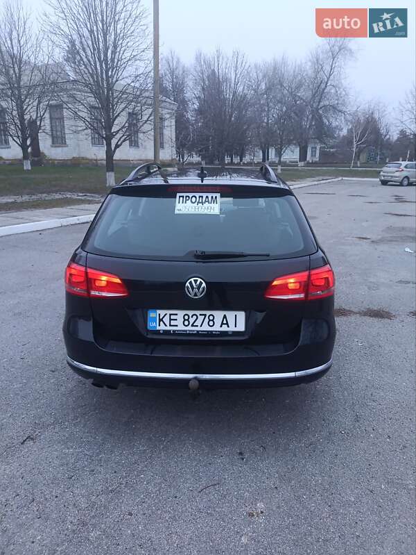 Универсал Volkswagen Passat 2012 в Покровском