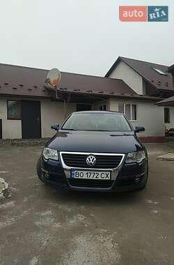 Седан Volkswagen Passat 2008 в Гусятине