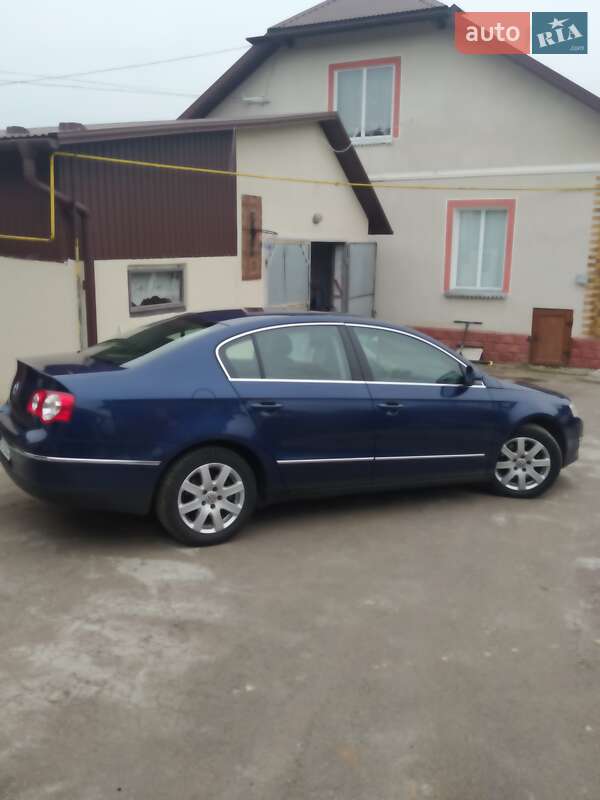 Седан Volkswagen Passat 2008 в Гусятині