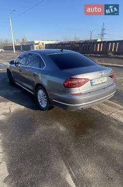 Седан Volkswagen Passat 2016 в Дніпрі