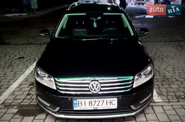 Універсал Volkswagen Passat 2012 в Івано-Франківську