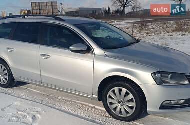 Універсал Volkswagen Passat 2014 в Тернополі