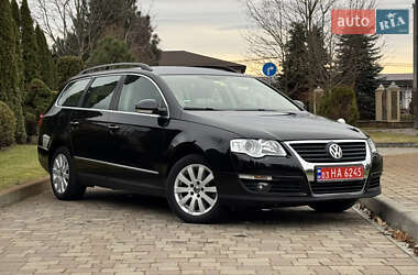 Універсал Volkswagen Passat 2008 в Сарнах