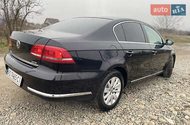 Седан Volkswagen Passat 2011 в Хусті