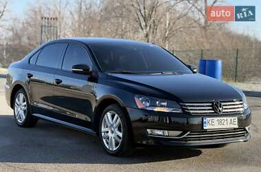 Седан Volkswagen Passat 2014 в Днепре