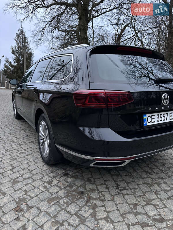 Универсал Volkswagen Passat 2019 в Черновцах