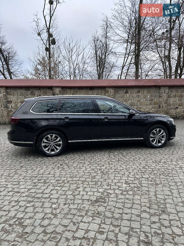 Универсал Volkswagen Passat 2019 в Черновцах
