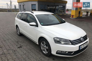 Універсал Volkswagen Passat 2011 в Цумані