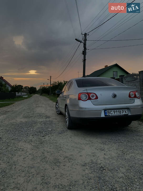 Седан Volkswagen Passat 2008 в Кам'янці-Бузькій