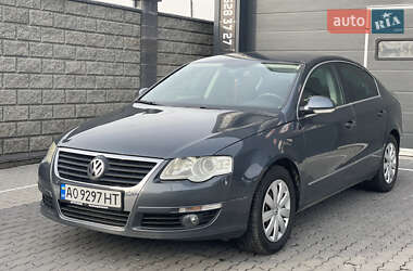 Седан Volkswagen Passat 2008 в Ужгороді