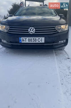 Седан Volkswagen Passat 2017 в Бурштині