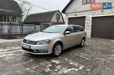 Volkswagen Passat 2011