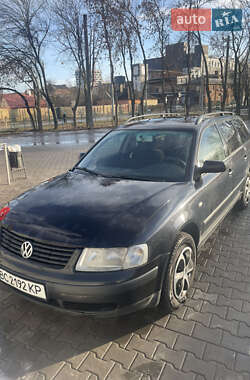 Універсал Volkswagen Passat 1999 в Львові