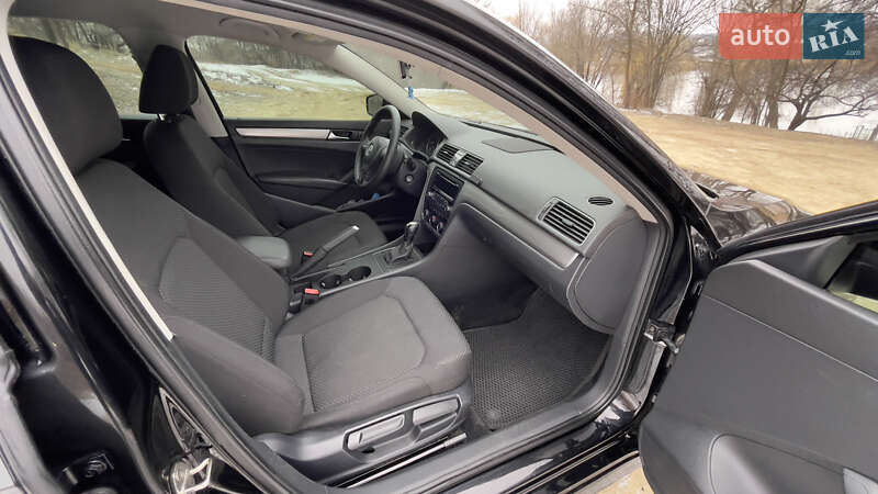 Седан Volkswagen Passat 2014 в Харькове