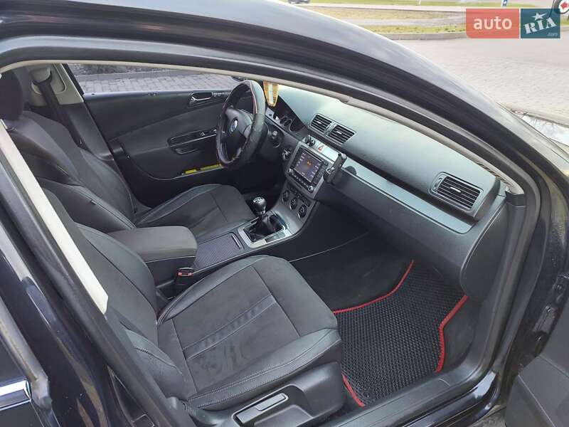 Универсал Volkswagen Passat 2006 в Берегово