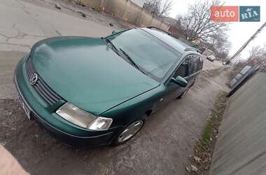 Універсал Volkswagen Passat 1999 в Харкові