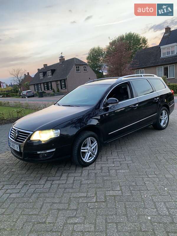 Універсал Volkswagen Passat 2008 в Сарнах