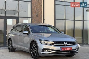 Универсал Volkswagen Passat 2020 в Тернополе